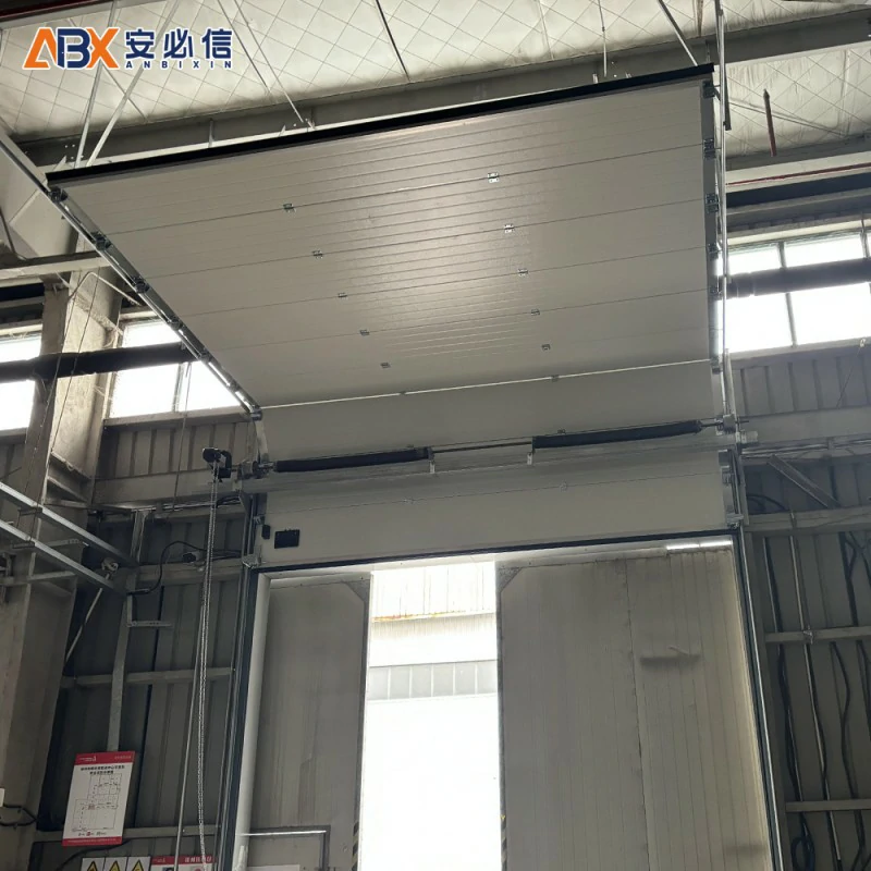 阿里保温提升门